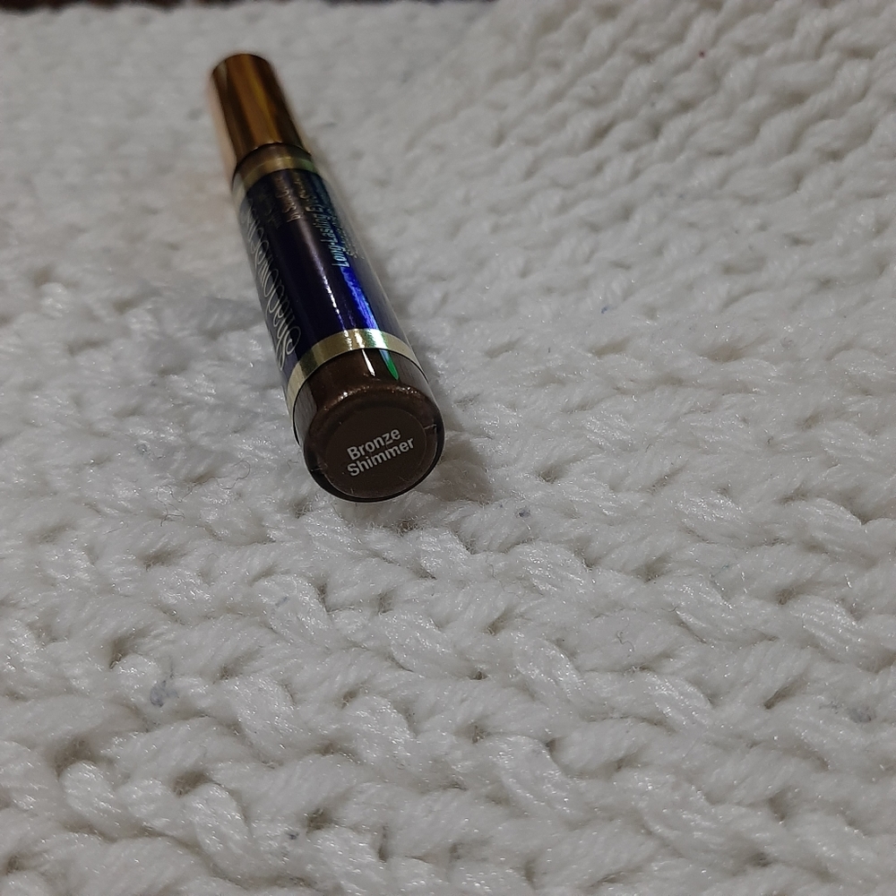 Bronze Shimmer Shadow Sense